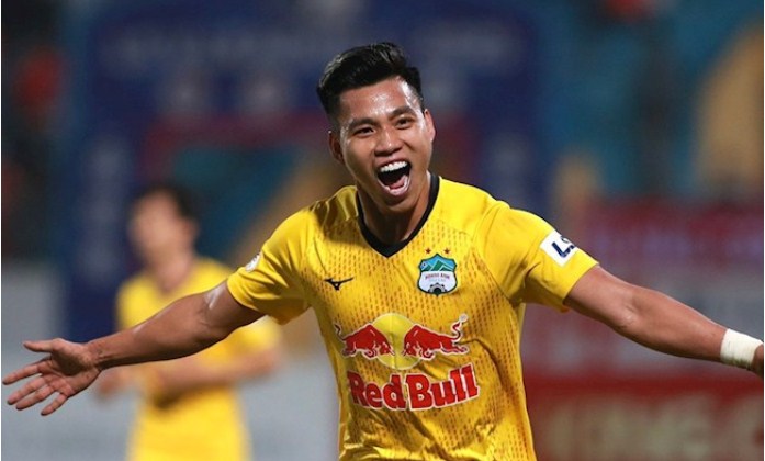 Vũ Văn Thanh là cầu thủ bóng đá trẻ xuất sắc của Việt Nam